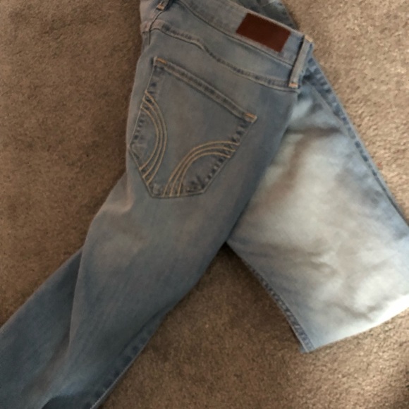 stretchy light washed jeans - Picture 3 of 3
